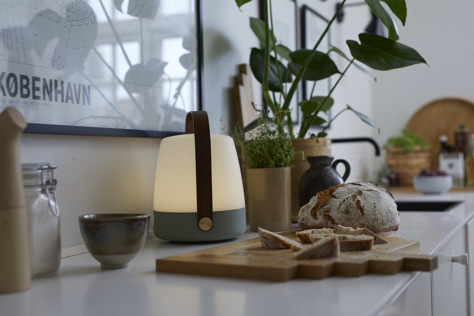 Lite-up Play: Hangulat és JBL hangzás egy stílusos testben